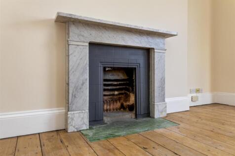 Vernon Terrace 36, Flat 6-017.JPG