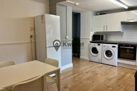 eZy Watermark_13-01-2023_01-07-33pm 2