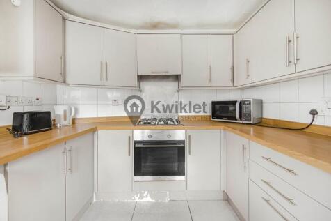 eZy Watermark_17-09-2024_05-33-13-1940PM.JPG