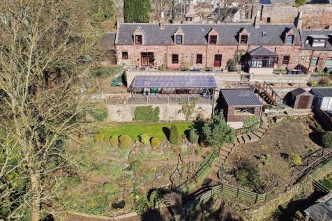 The Property &amp; Gardens