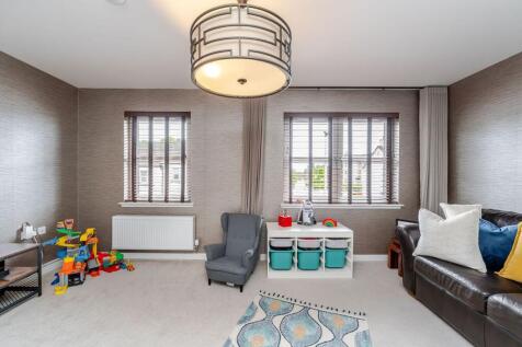 Lounge / Bedroom