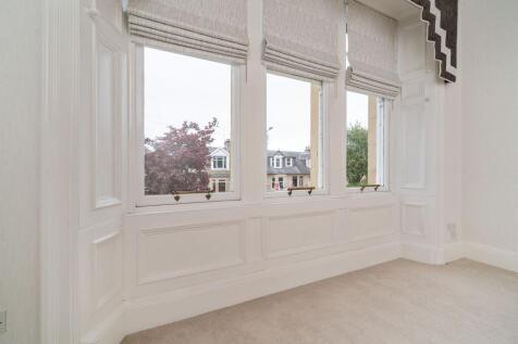 Bedroom 3/Dining Room