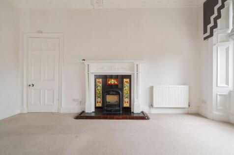 Bedroom 3/Dining Room