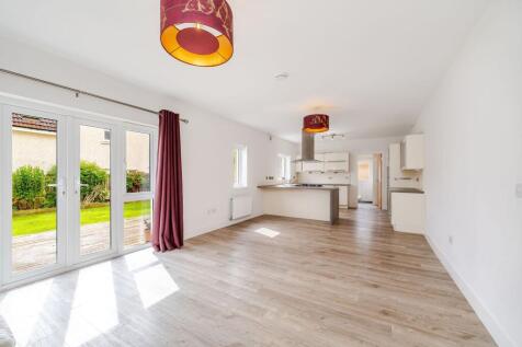 Family / Dining / Kitchen