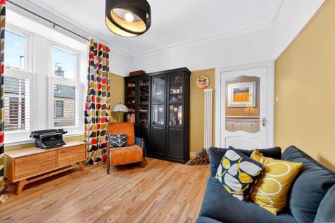 Lounge / Bedroom