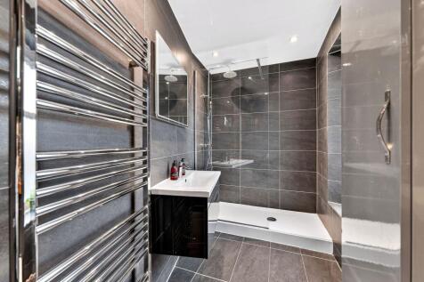 Shower Room / WC