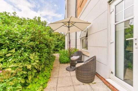 Property Image 6