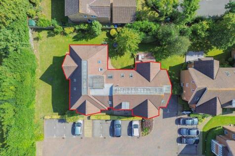 Property floor area  (approx - indica...