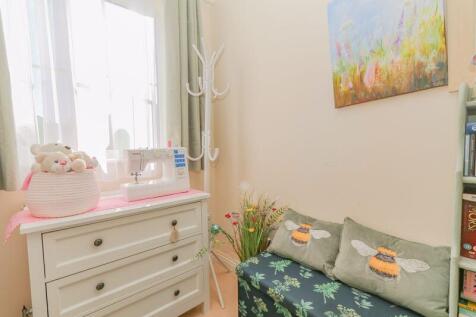 Bedroom Detail
