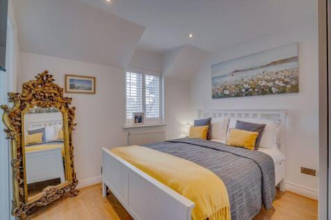 Bedroom 1 pic 1