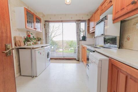 Kitchen pic 1