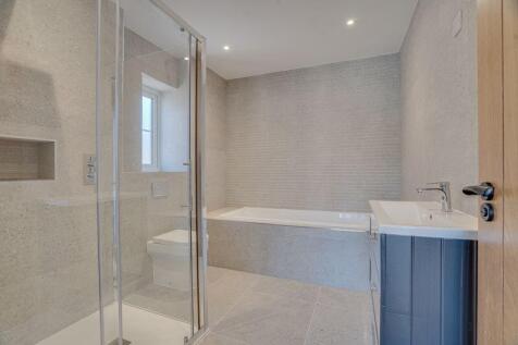 Bedroom 1 Ensuite
