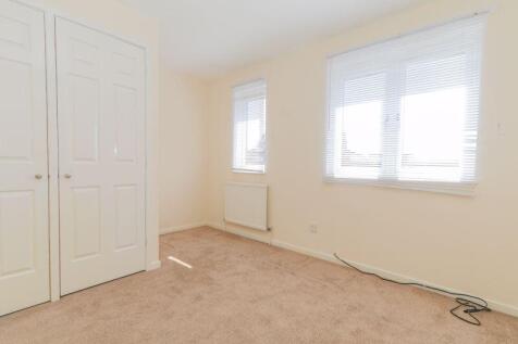 Bedroom Two (2)