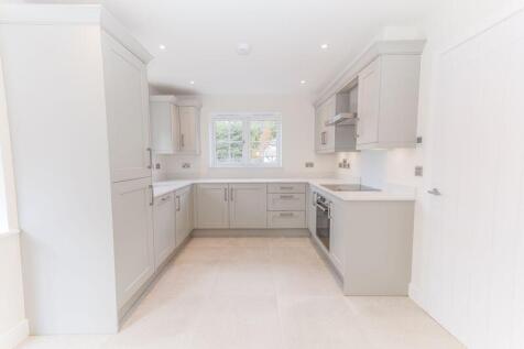 Kitchen (2)