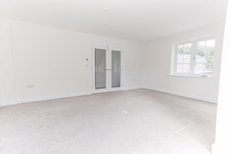 Living Room (3)