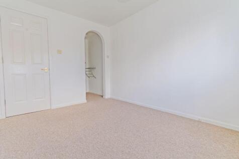 Bedroom One (2)