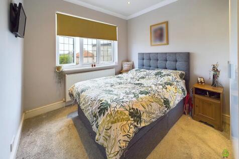 Nicoleta Aliman Ewemove Bexleyheath 