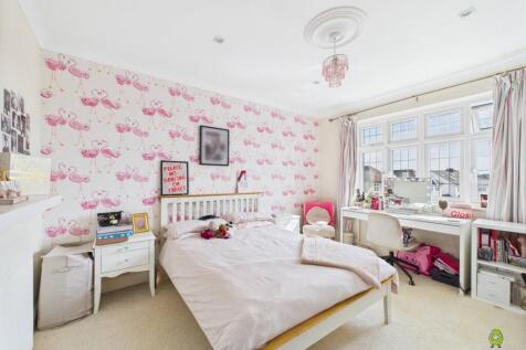 Nicoleta Aliman Ewemove Bexleyheath 