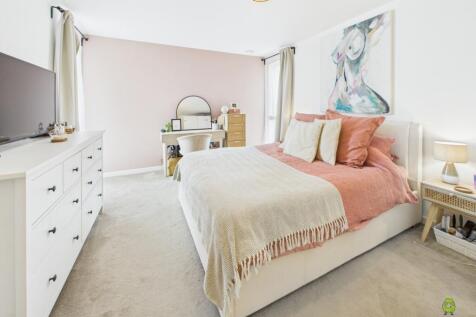 For Sale With Clinton Crawford - Ewemove Bexleyhea
