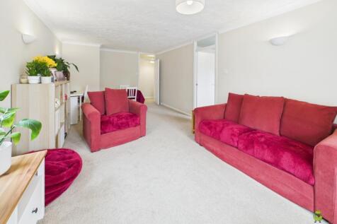 Pinecroft Court Available For Sale With Clinton Cr