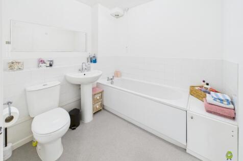Pinecroft Court Available For Sale With Clinton Cr