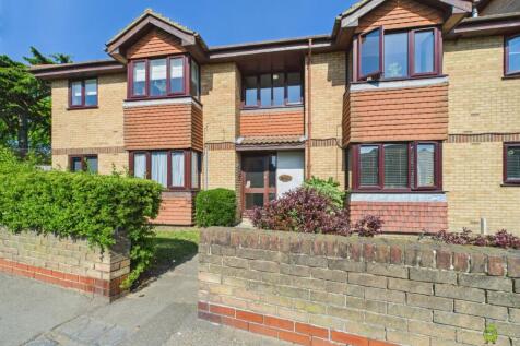 Presented by Kevin at EweMove Bexleyheath and Dart