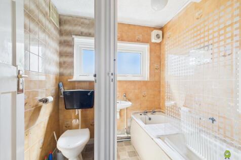 Presented by Kevin at EweMove Bexleyheath and Dart