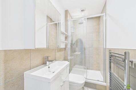 Presented by Nicoleta at EweMove Bexleyheath and D