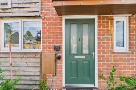 Nicoleta Ewemove Bexleyheath Darwin Avenue The Bri