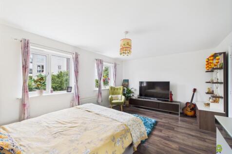 Nicoleta Ewemove Bexleyheath Darwin Avenue The Bri