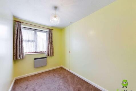 Bedroom 2 (Double)