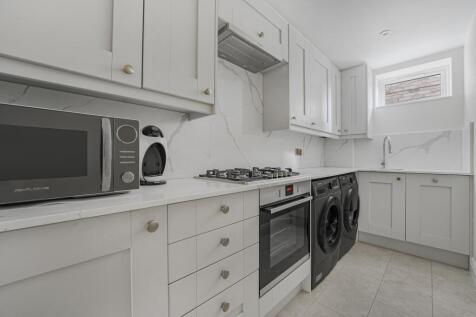 Nicoleta Aliman EweMove Bexleyheath Viewfield Road