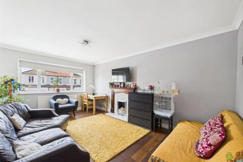 Nicoleta Aliman Ewemove Bexleyheath Standard Road 