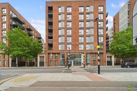 Presented by Clinton at EweMove Bexleyheath and Da