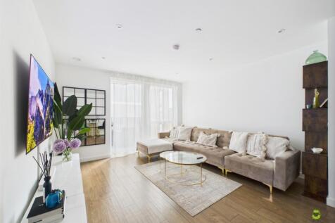 Presented by Clinton at EweMove Bexleyheath and Da