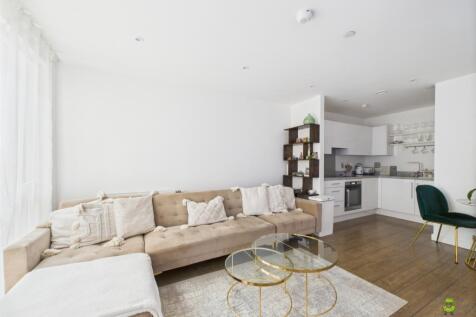 Presented by Clinton at EweMove Bexleyheath and Da