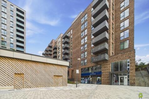 Presented by Clinton at EweMove Bexleyheath and Da