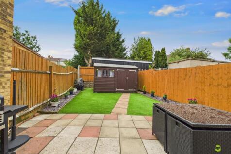 Presented by Clinton at EweMove Bexleyheath and Da