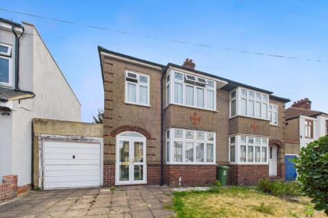 Presented by Robert at EweMove Bexleyheath and Dar