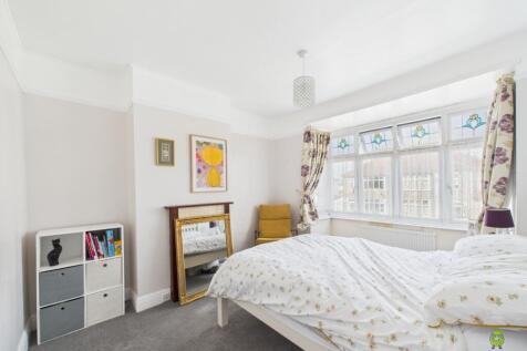 Presented by Robert at EweMove Bexleyheath and Dar