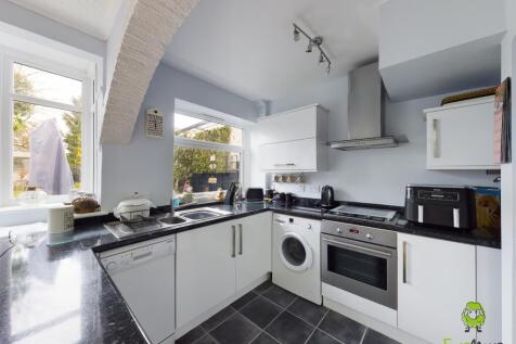 Presented by Robert at EweMove Bexleyheath and Dar