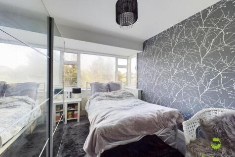 Presented by Robert at EweMove Bexleyheath and Dar