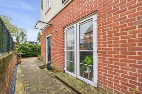 Presented by Kevin at EweMove Bexleyheath and Dart
