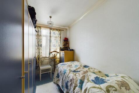 CAM01834G0-PR0193-STILL004