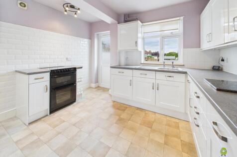 Presented by Clinton at EweMove Bexleyheath and Da