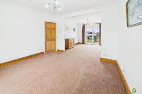 Presented by Clinton at EweMove Bexleyheath and Da