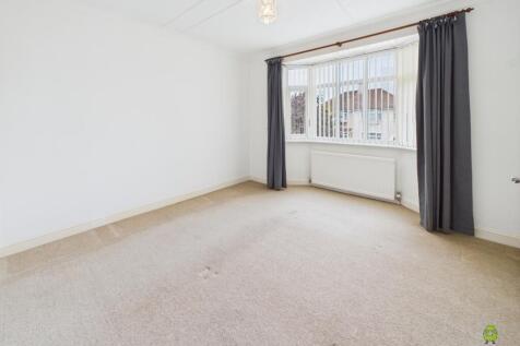 Presented by Clinton at EweMove Bexleyheath and Da