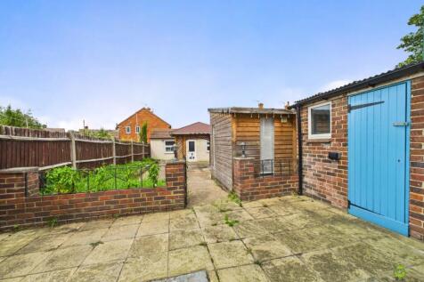 Presented by Nicoleta at EweMove Bexleyheath and D