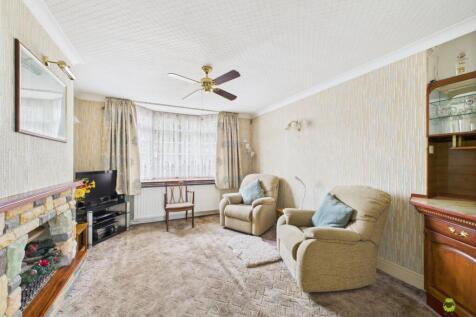 Presented by Robert at EweMove Bexleyheath and Dar