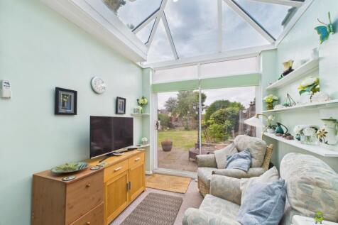 Presented by Robert at EweMove Bexleyheath and Dar